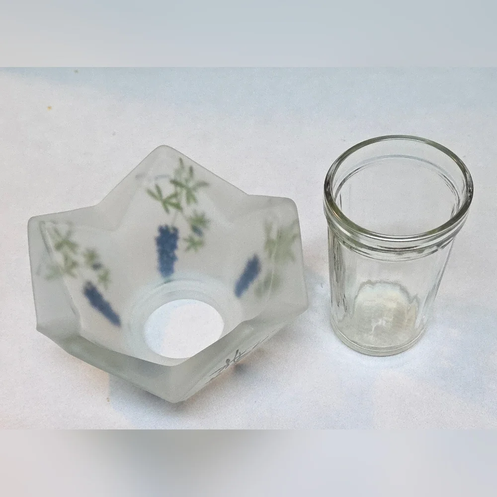 Westmoreland Style Vtg Frosted Glass Fairy Lamp Painted With Texas Bluebonnets